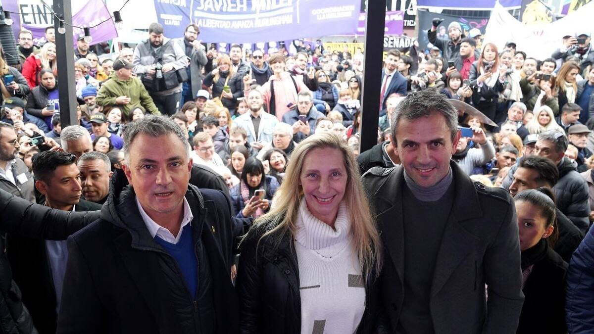 Karina Milei lidera un acto de "La Libertad Avanza" en la Ciudad para relanzar el partido